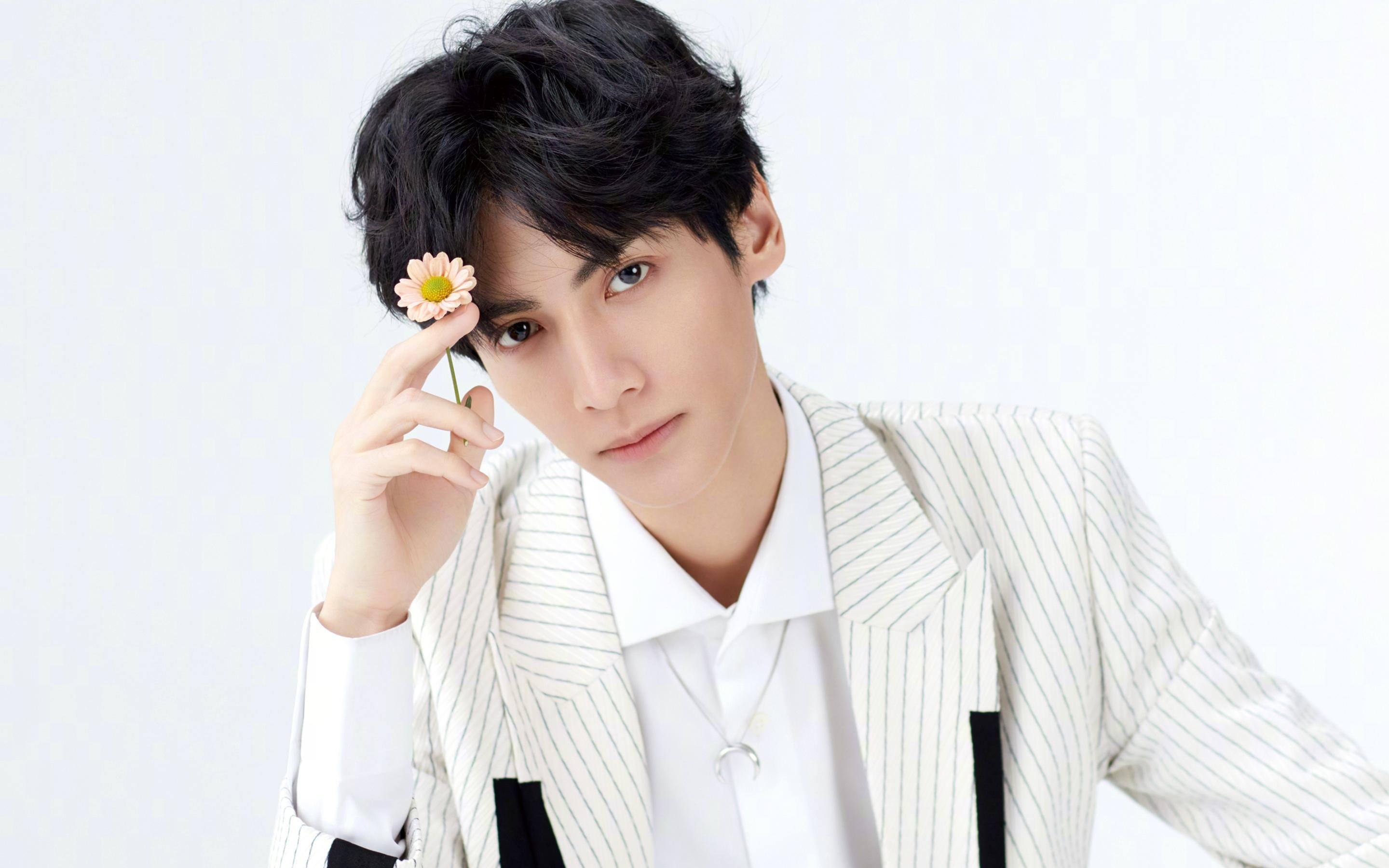 爱游戏入口-赫梅列夫斯基决赛游出突破表现，赫梅利尼茨基